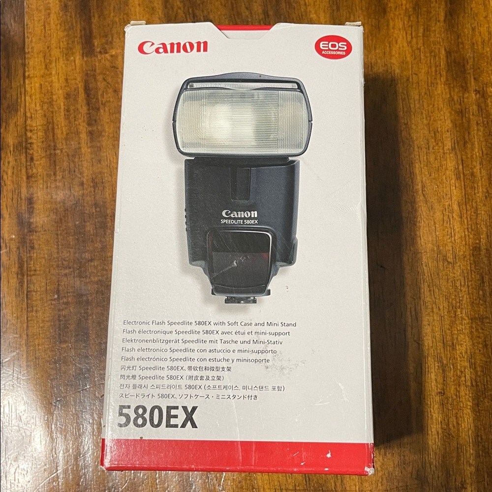 Canon Speedlite 580EX with Black and White Design